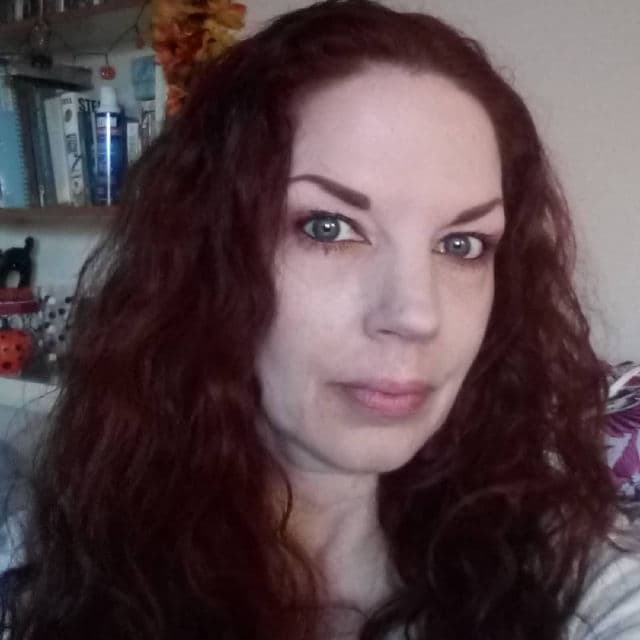 Estee Lauder Revitalizing Supreme+ Bright Power Soft Creme review photo by staceymeows