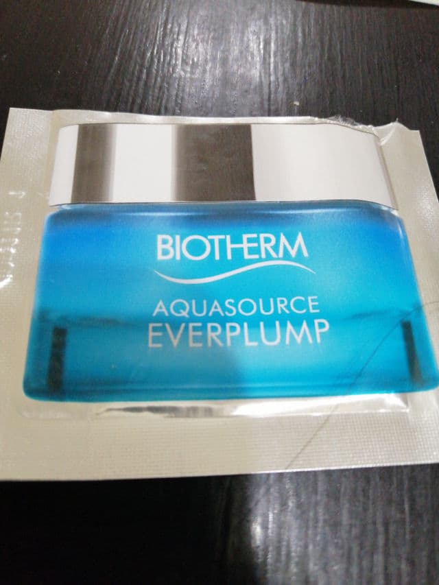 Biotherm Aquasource Everplump review photo by stancy9