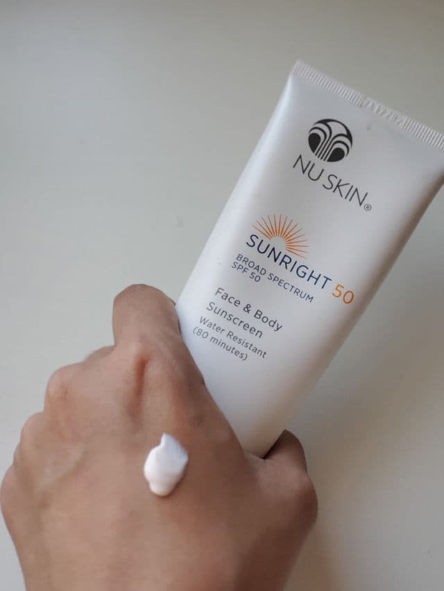 Nu Skin Sunright SPF 50 PA +++ review photo by starry