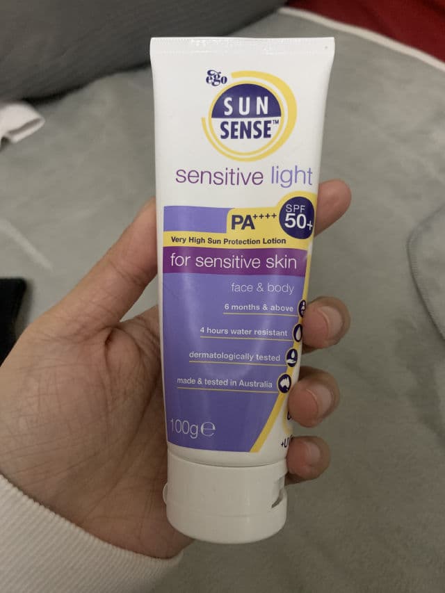 SunSense Sensitive Light PA++++ SPF50+ review photo by whitecastfashion