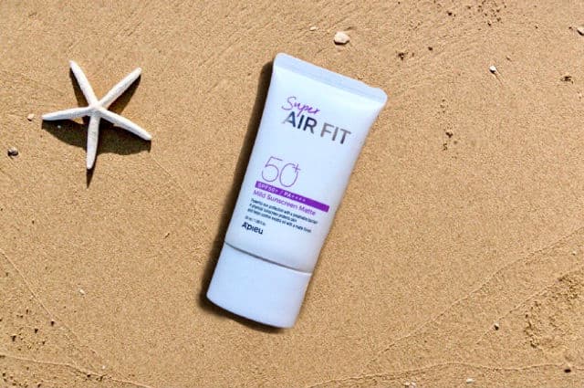 A'pieu Super Air Fit Mild Sunscreen Matte SPF 50+ PA++++ review photo by Venuskincarelover