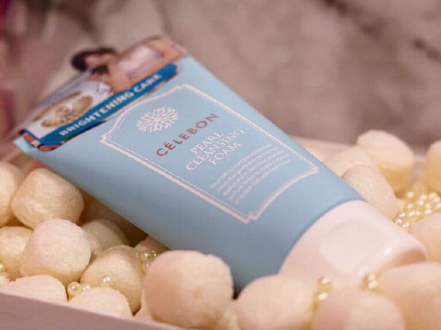 Celebon Pearl Facial Foam review photo by syahnidaareo