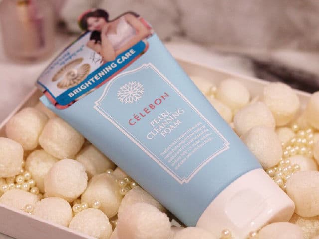 Celebon Pearl Facial Foam review photo by syahnidaareo