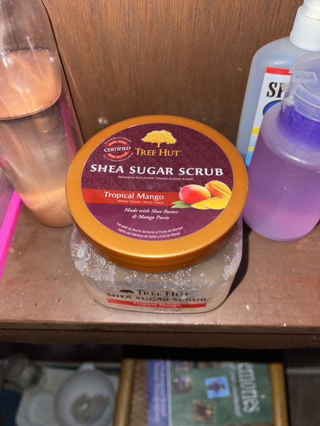 Tree Hut Shea Sugar Scrub Coconut Lime review photo by sydneydg