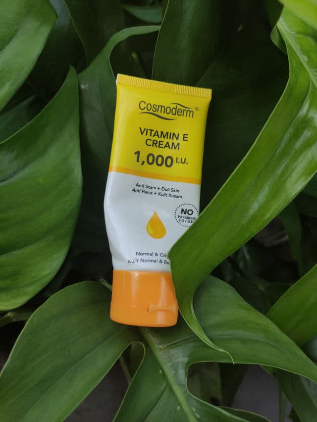 Cosmoderm Vitamin E Cream 1000 IU with Rosehip Oil review photo by taeandz