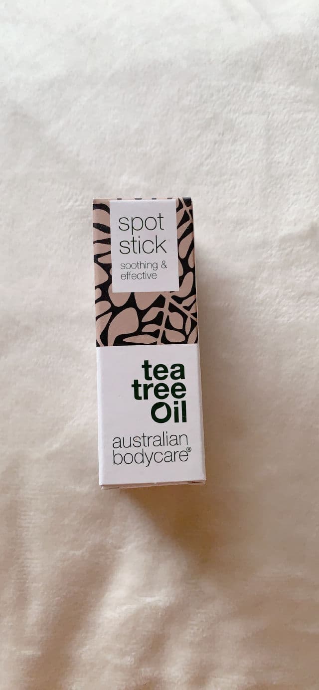 Australian Bodycare Tea Tree Oil Spot Stick review photo by taibtaby