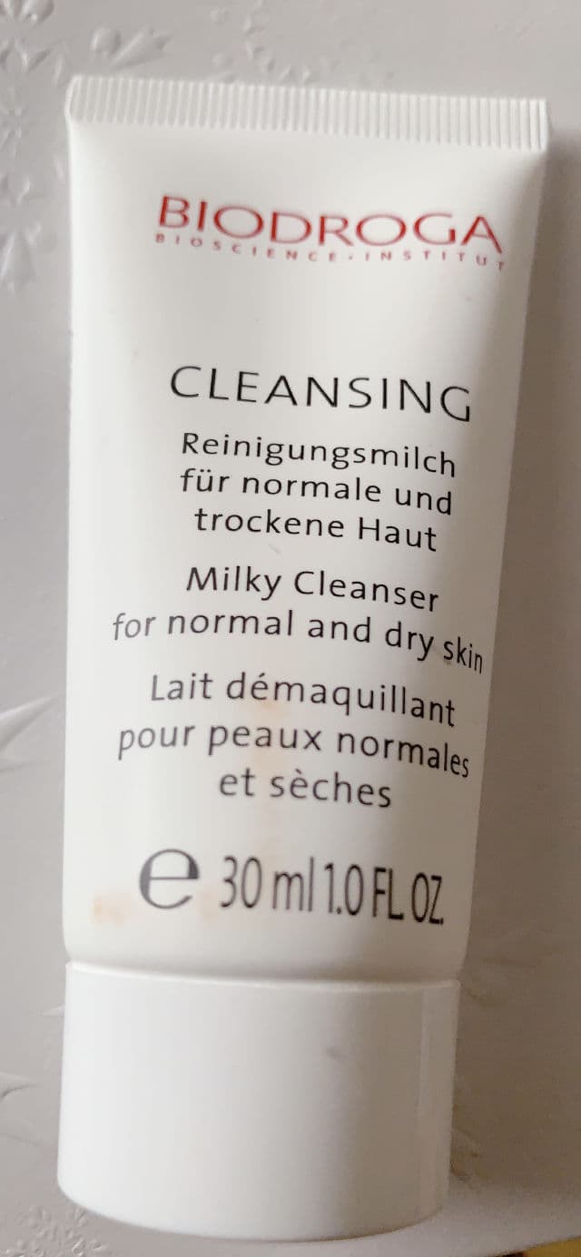 Biodroga Milky Cleanser For Normal And Dry Skin review photo by taibtaby