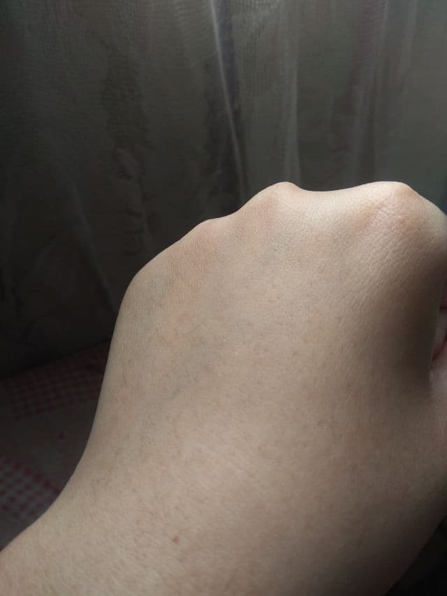 St. Ives Blackhead Clearing Green Tea Scrub review photo by taranajmi