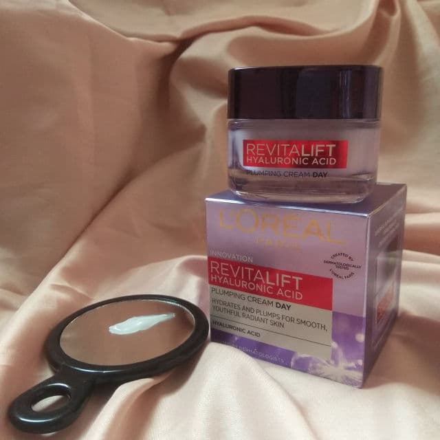 L'Oreal Paris Revitalift Hyaluronic Acid Plumping Cream Day review photo by taranajmi