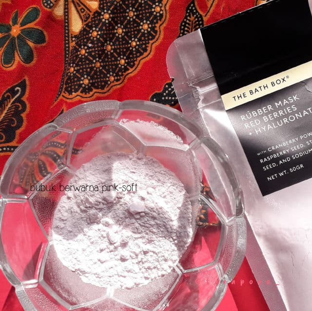 The Bath Box Rubber Mask Malva Rice + Hyaluronate review photo by tarapooo