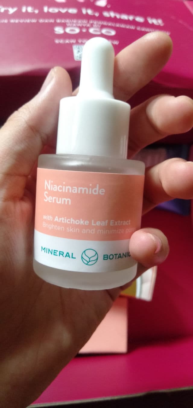 Mineral Botanica Niacinamide Serum (with Artichoke Leaf Extract) review photo by tasyaeonnie