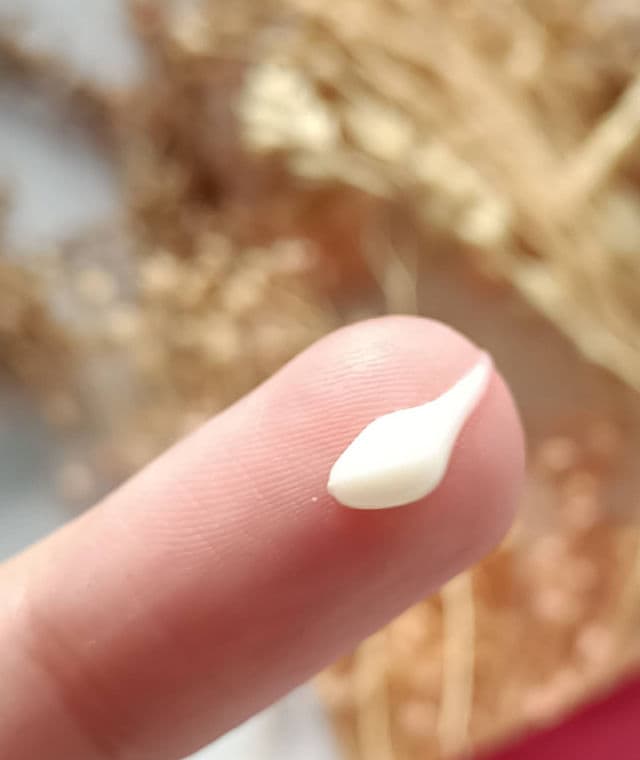 medi-peel Peptide 9 Hyaluronic Volumy Eye Cream review photo by tawtaw88