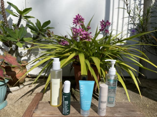 Paula's Choice Clear Oil-Free Moisturizer review photo by theartofskincarett