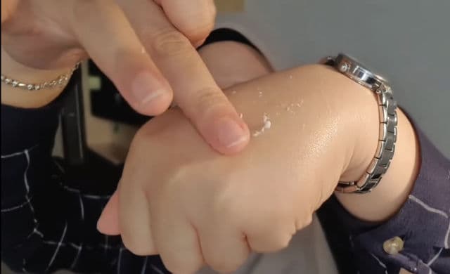 BENTON PHA Peeling Gel review photo by thebeautytalk