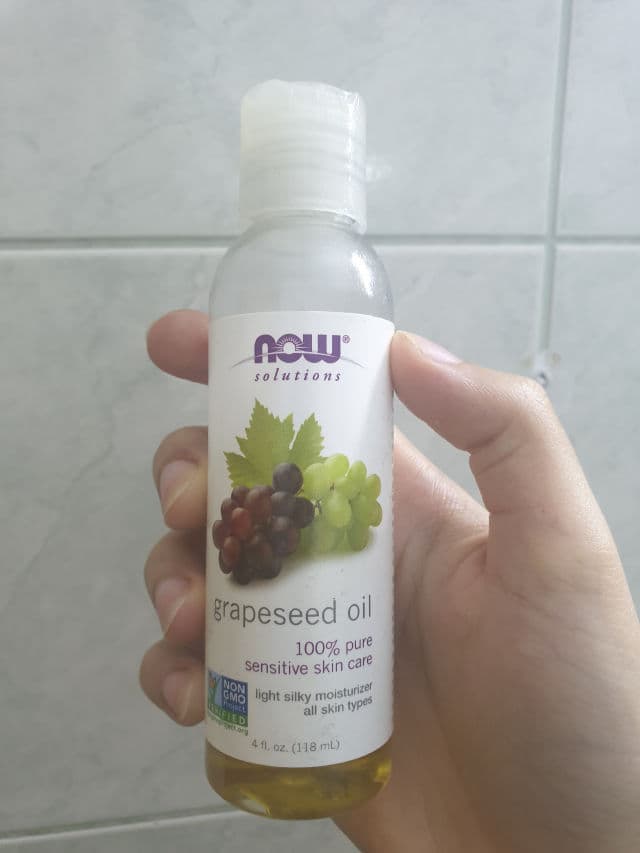 Now Solutions Grapeseed Oil review photo by thecurlymess