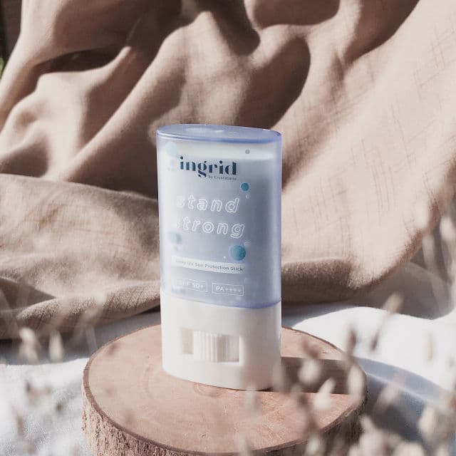 Ingrid Cosmetics Stand Strong Daily UV Sun Protection Stick  review photo by thesparklyspice