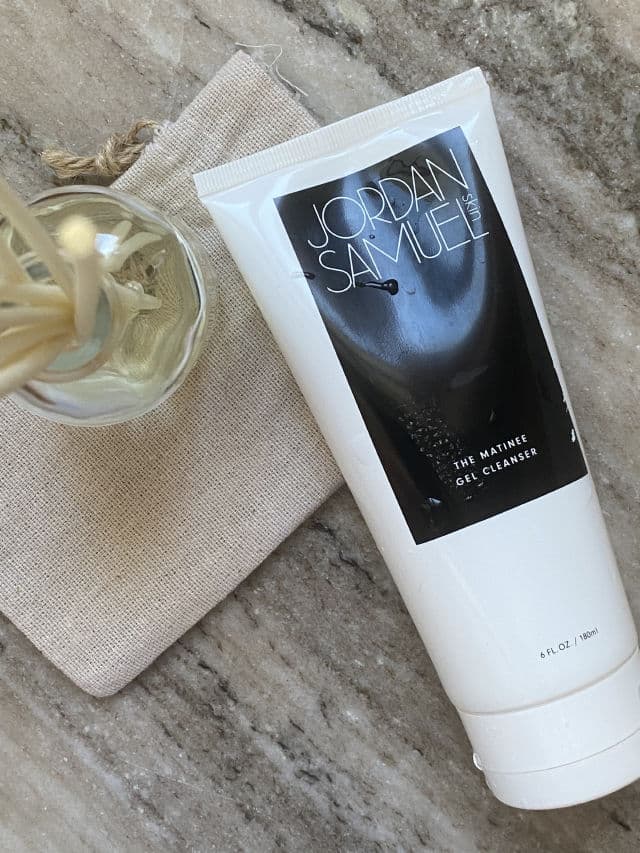 Jordan Samuel Skin The Matinee Gel Cleanser review photo by theteenagewitch