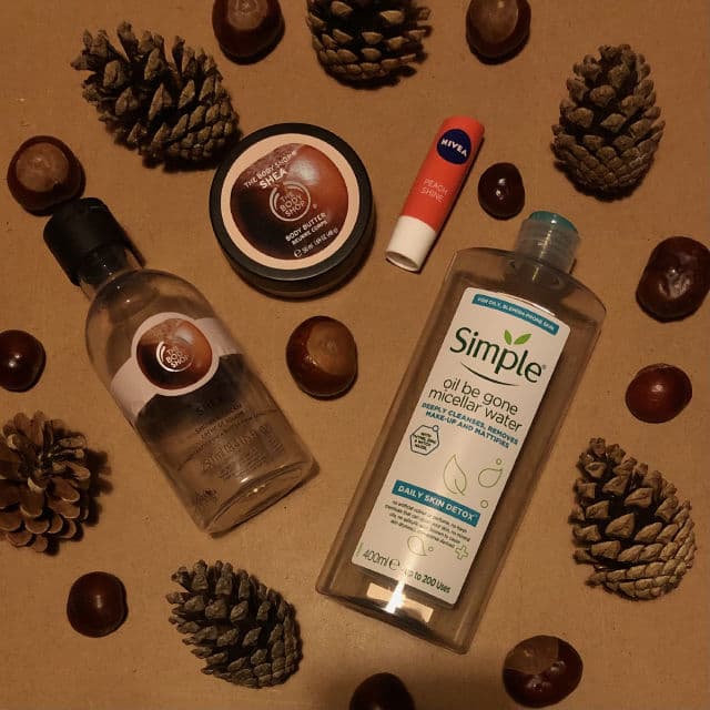 Simple Daily Skin Detox Oil Be Gone Micellar Cleansing Water review photo by thoughtsbynicole