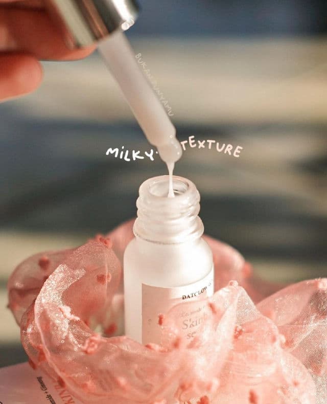 datglowskin Ceramide + Ginseng Skinbar Serum review photo by wh