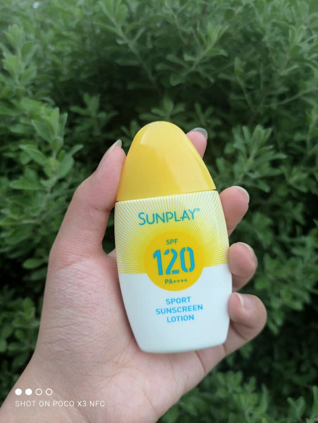 Sunplay Sport Sunscreen SPF120 PA++++ review photo by tinyskin
