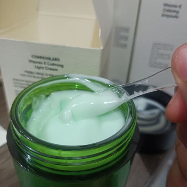 COMMONLABS Vitamin E Calming Light Cream review photo by tribuanartd