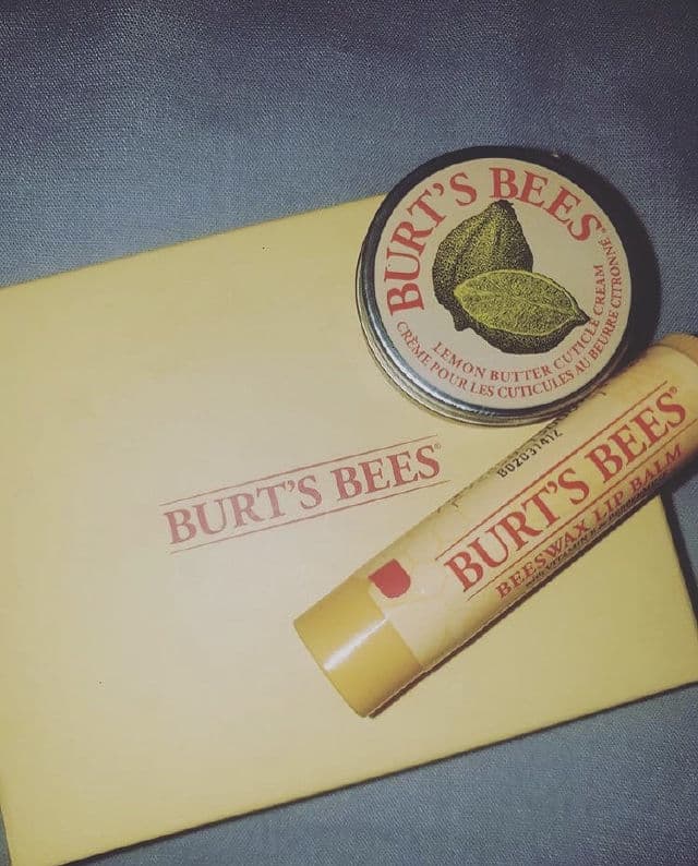 Burt's Bees Beeswax Lip Balm review photo by trudy76