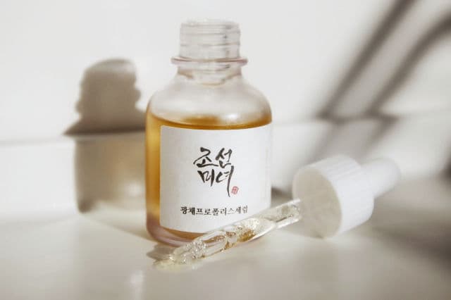 BEAUTY OF JOSEON Glow Serum Propolis + Niacinamide review photo by umeboshi