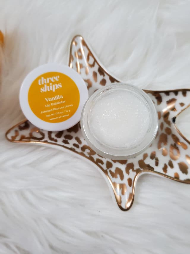 Three Ships Vanilla Lip Exfoliator review photo by undividedhonesty