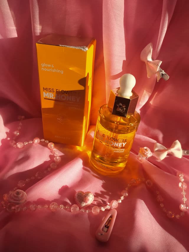 Banila Co. Miss Flower & Mr. Honey Propolis Rejuvenating Ampoule review photo by unikitty