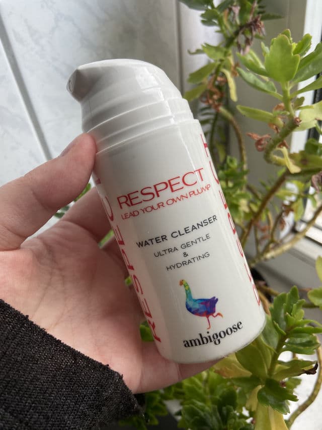 Ambigoose Respect Water Cleanser review photo by urbangalaxies