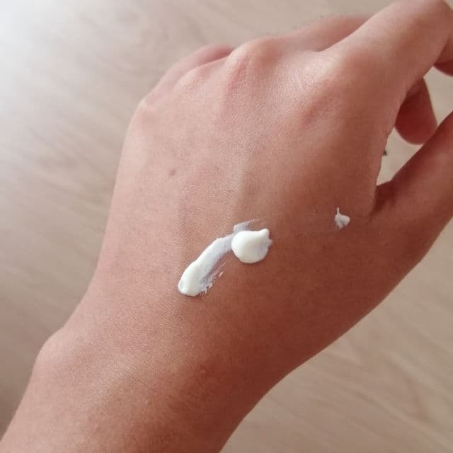 A-Derma Protect SPF 50+ Very High Protection Fluid review photo by valuret