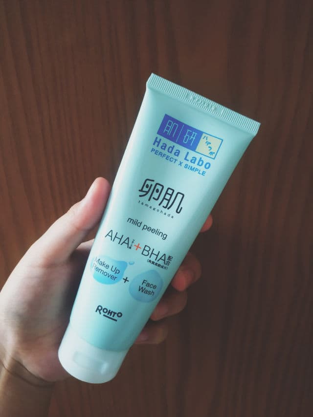 Hada Labo AHA+BHA Face Wash 130g review photo by vanittalatte