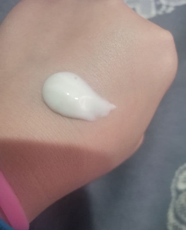 ETUDE Baking Powder Pore Cleansing Foam review photo by vasylyna