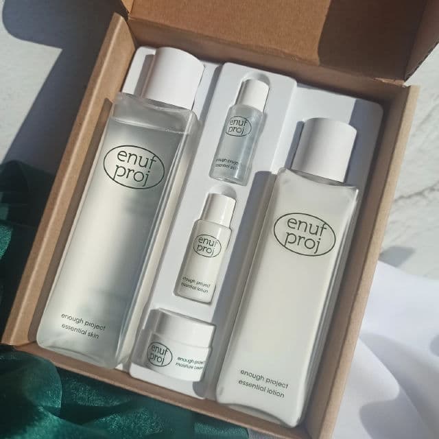 enufproj Moisture Cream review photo by vasylyna