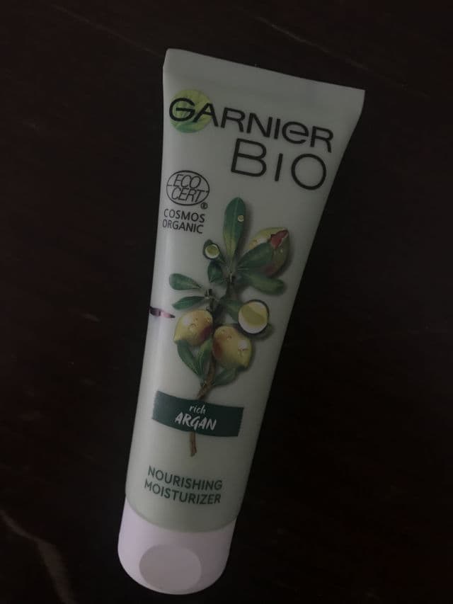 Garnier Bio Argan Nourishing Moisturizer review photo by venuslovesmakeup