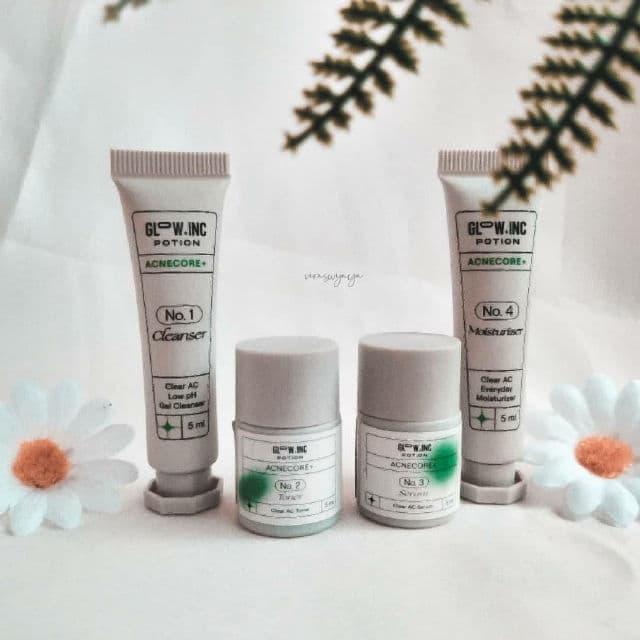 Glow Inc Potion ACNECORE+ Clear AC Low pH Gel Cleanser review photo by viraseptya