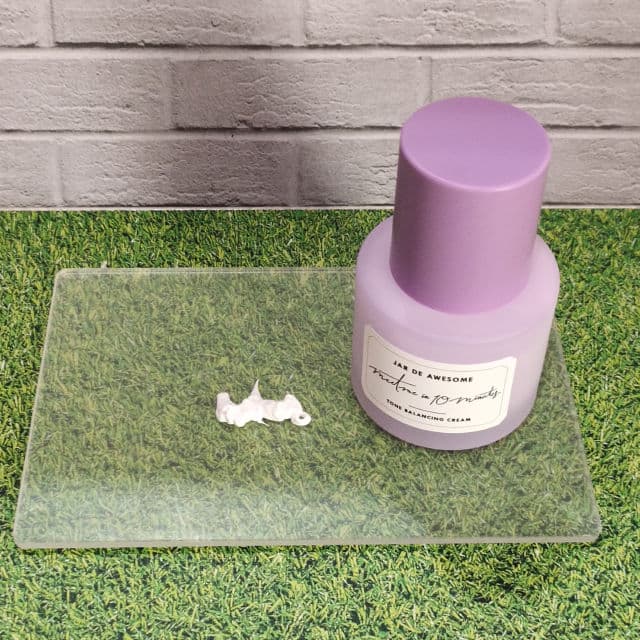 JAR DE AWESOME Meet Me in 10 Minutes Tone Balancing Cream review photo by viviwidjaja7