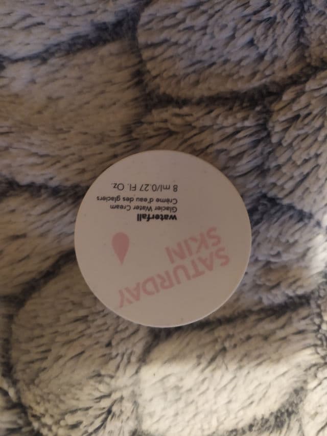 Saturday Skin Waterfall Glacier Water Cream review photo by vivonius