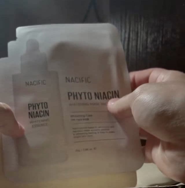 Nacific Phyto Niacin Whitening Mask Pack review photo by smplskin
