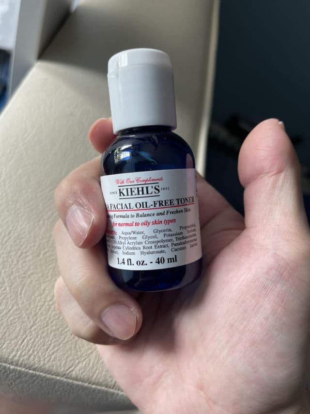 Kiehl's Ultra Facial Oil-Free Toner review photo by weikian90
