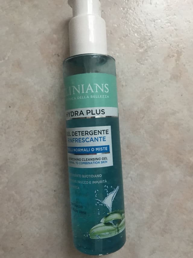 Clinians Hydra Plus Gel Detergente Rinfrescante review photo by wenniepegsee