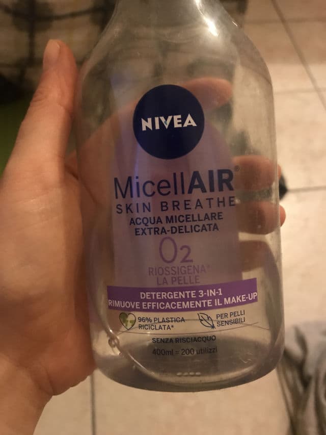 Nivea MicellAir Skin Breathe Micellar Water (Sensitive Skin) review photo by wenniepegsee