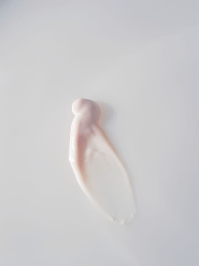 L'Oreal Paris UV Perfect Anti-dullness SPF50+ PA++++ review photo by windawandhani