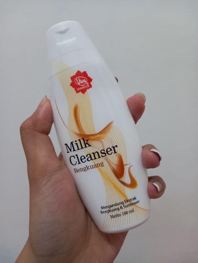 Viva Cosmetics Milk Cleanser with Bengkuang & Sunflower Extract review photo by witchedhazel