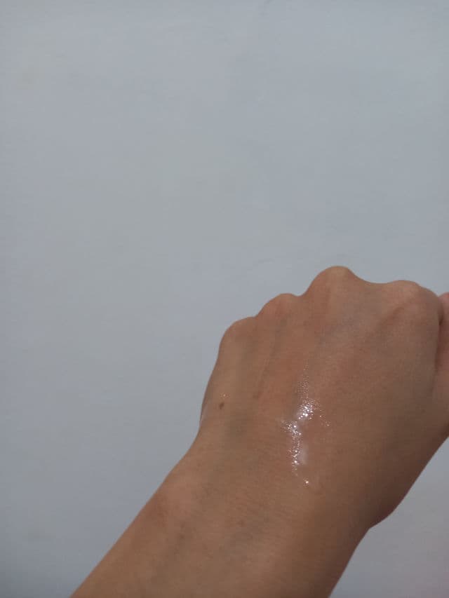 Skinsena Glowing Serum review photo by witchedhazel