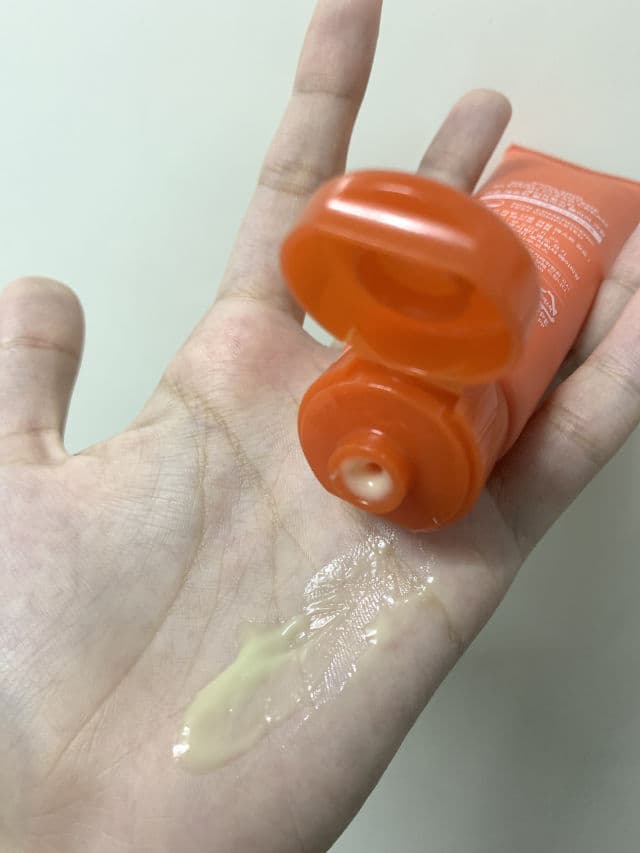 APRIL SKIN Real Carrotene Blemish Clear Cream review photo by xoxolkxn