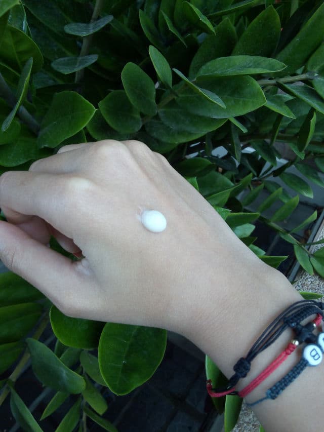 Olay Silky Berry Body Lotion review photo by yamiisakura