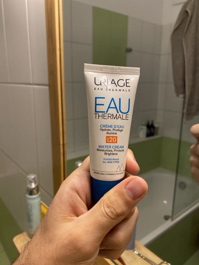 Uriage EAU Thermale - Light Water Cream SPF20 review photo by yassine