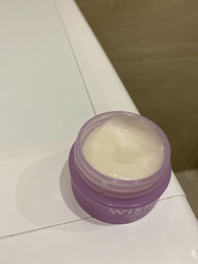 Wishful Honey Balm Jelly Moisturizer review photo by ysoury