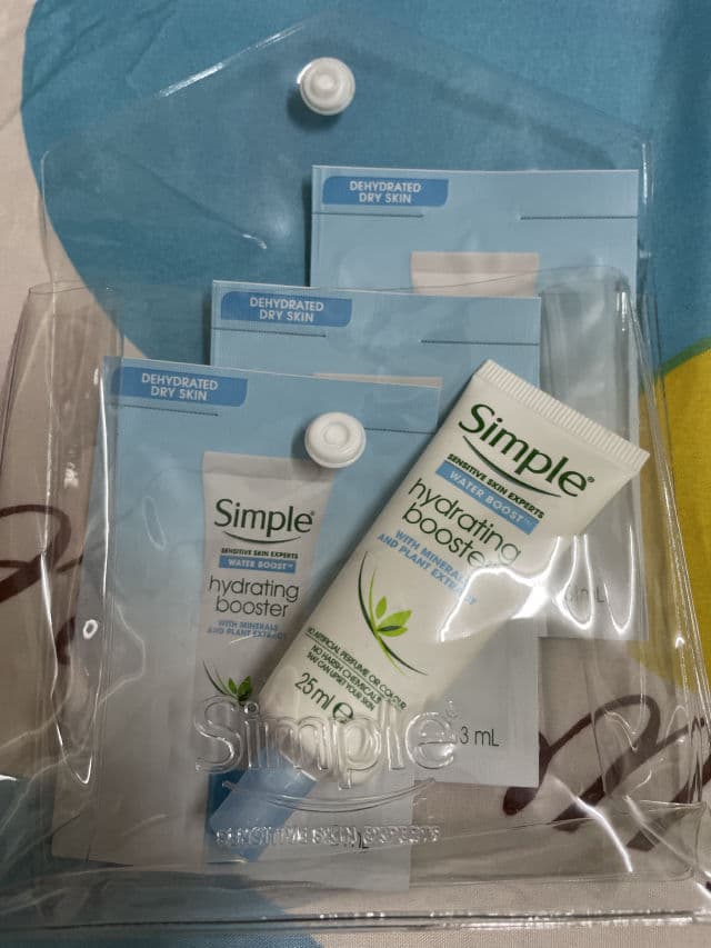 Simple Water Boost Hydrating Booster review photo by yvianeee